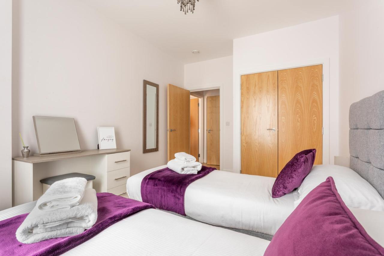 1 Bed Apartment - Redhill Central, Surrey, Gatwick #2 Redhill (Surrey) Exterior foto