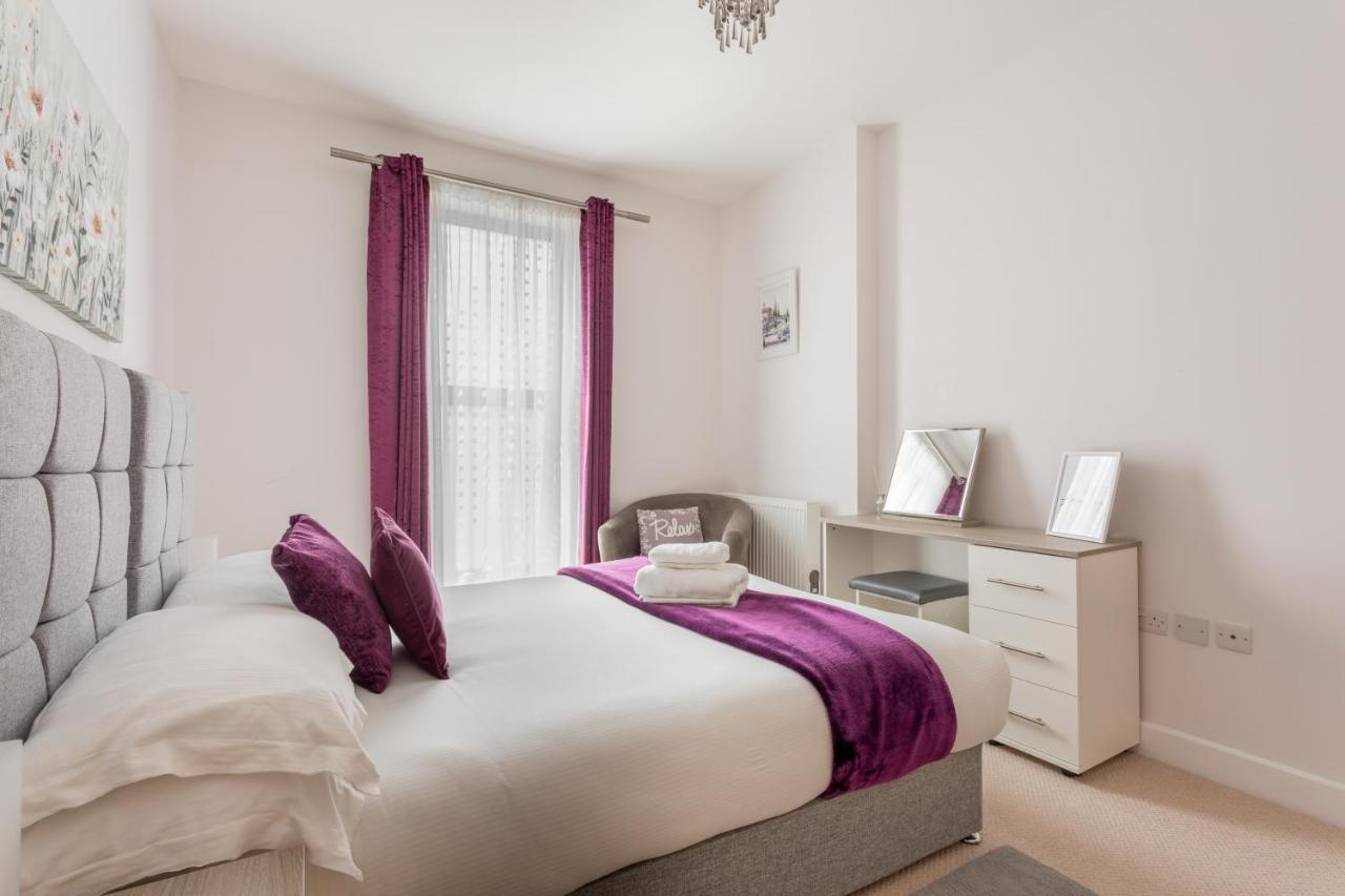 1 Bed Apartment - Redhill Central, Surrey, Gatwick #2 Redhill (Surrey) Exterior foto